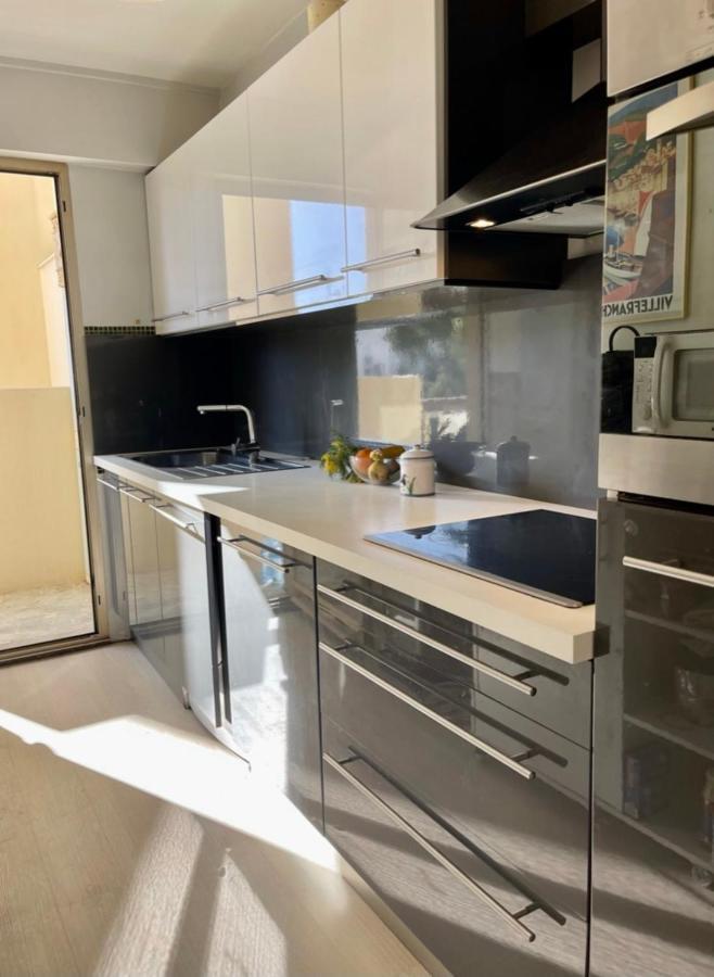 Seafront One Bedroom Apartment With A Terrasse Swimming Pool And A Parking Antibes Ngoại thất bức ảnh